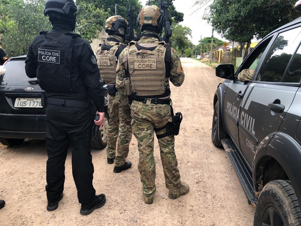Operação prende grupo suspeito de tráfico de drogas em Guaíba
