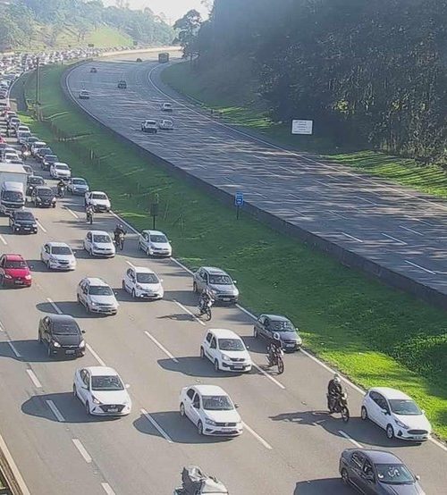 Justiça decreta prisão preventiva de PM de folga que confundiu casal com ladrões de moto e atirou; homem morreu e mulher se feriu