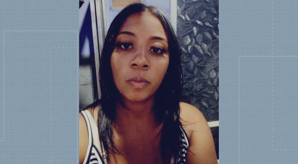 ‘Meu pai matou minha mãe’: filhos de 4 e 2 anos viram momento que mulher foi morta a tiros enquanto amamentava na Baixada Fluminense