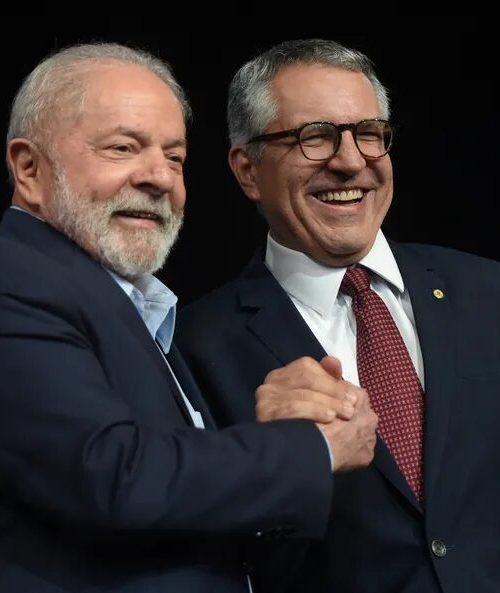 Presidente Lula reafirma confiança em Alexandre Padilha após críticas de Arthur Lira